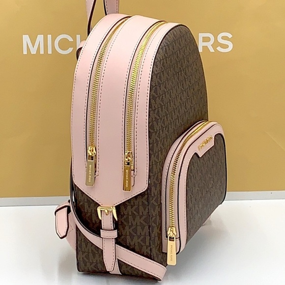 Micheal Kors large backpack - Picture 3 of 5